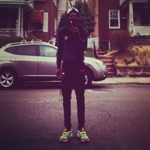 Meet your Posher, Kameron